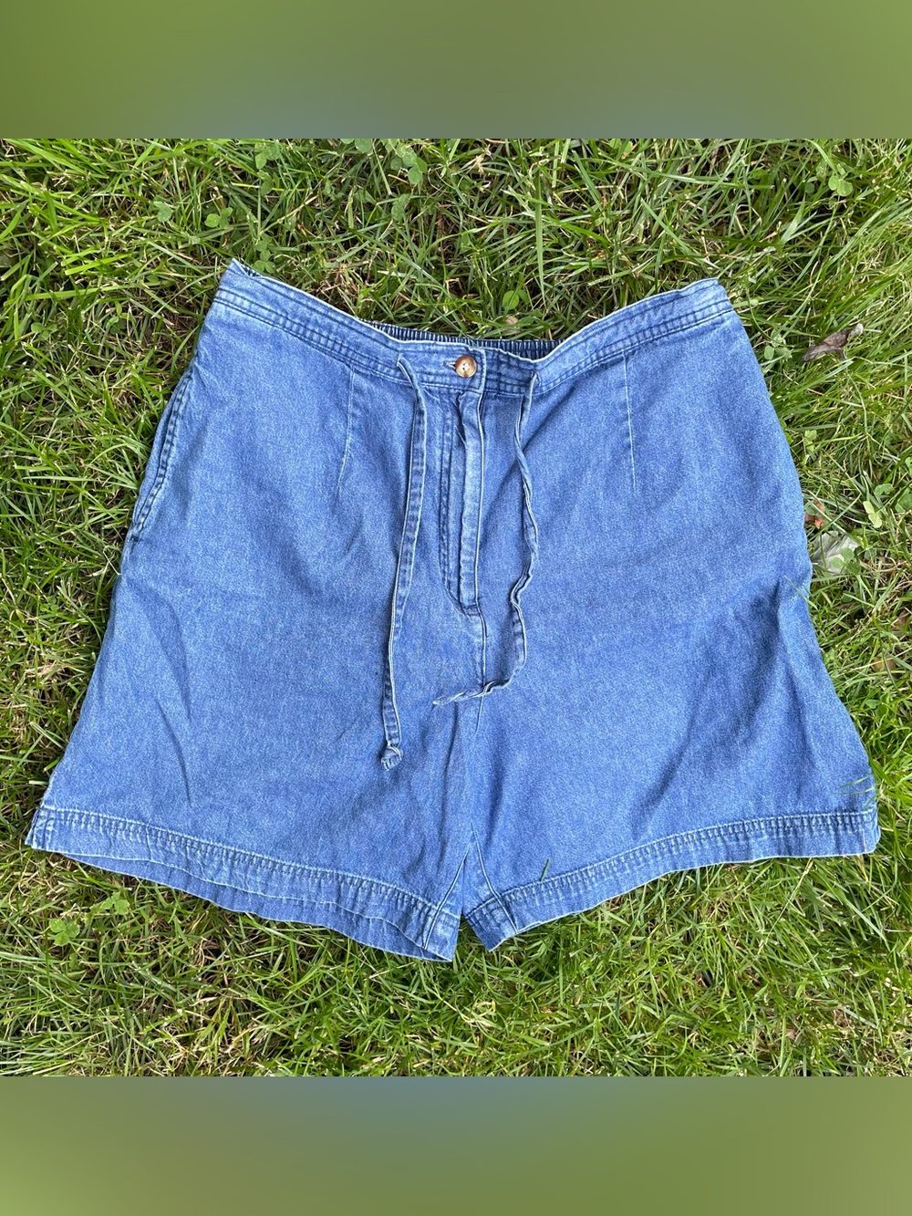 Vintage 90s Karen Scott Sport denim shorts